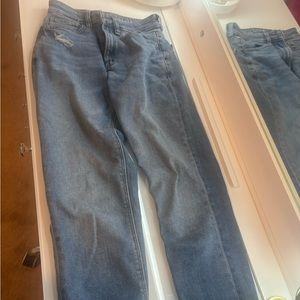 American eagle mom jeans